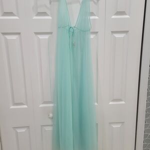 Elegant Mint Green Sleepwear Chemise